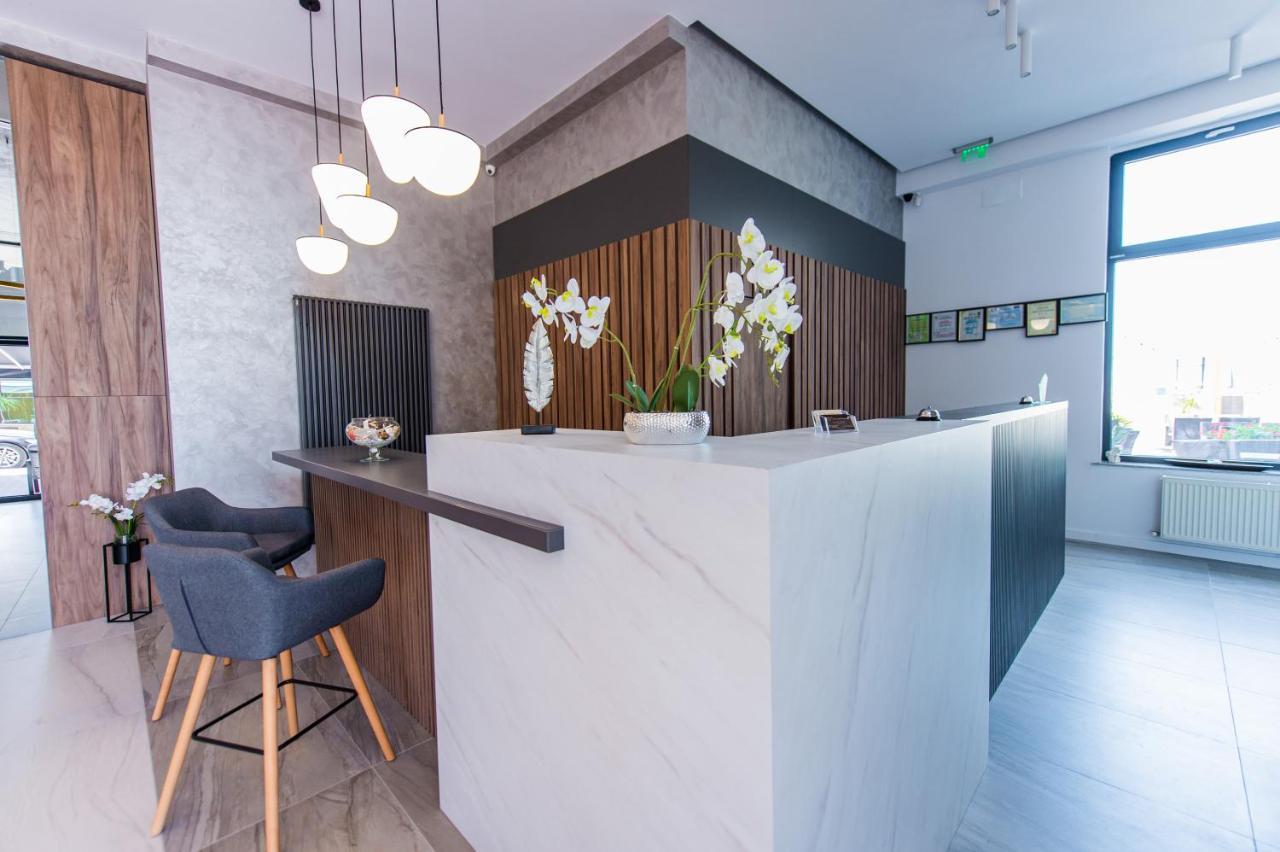 Hotel Prestige مامايا المظهر الخارجي الصورة